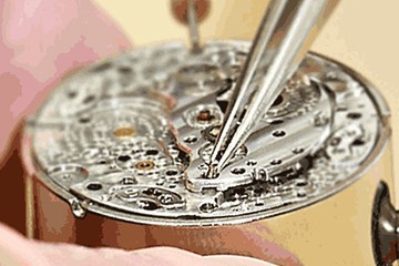 东莞欧米茄手表为什么上了发条还不走